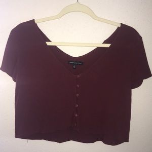 Kendall & Kylie crop top